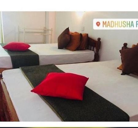 Madhusha Rest Hotell Maskeliya Eksteriør bilde